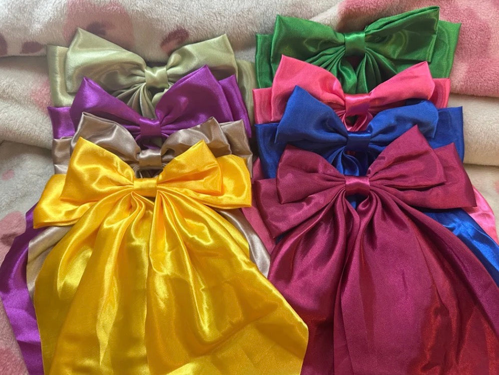 Baddie bows