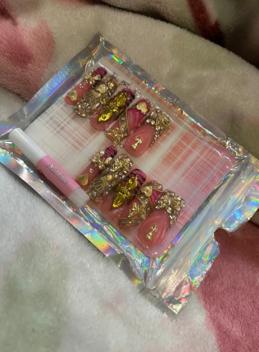 Gold+pink nails🩷💛