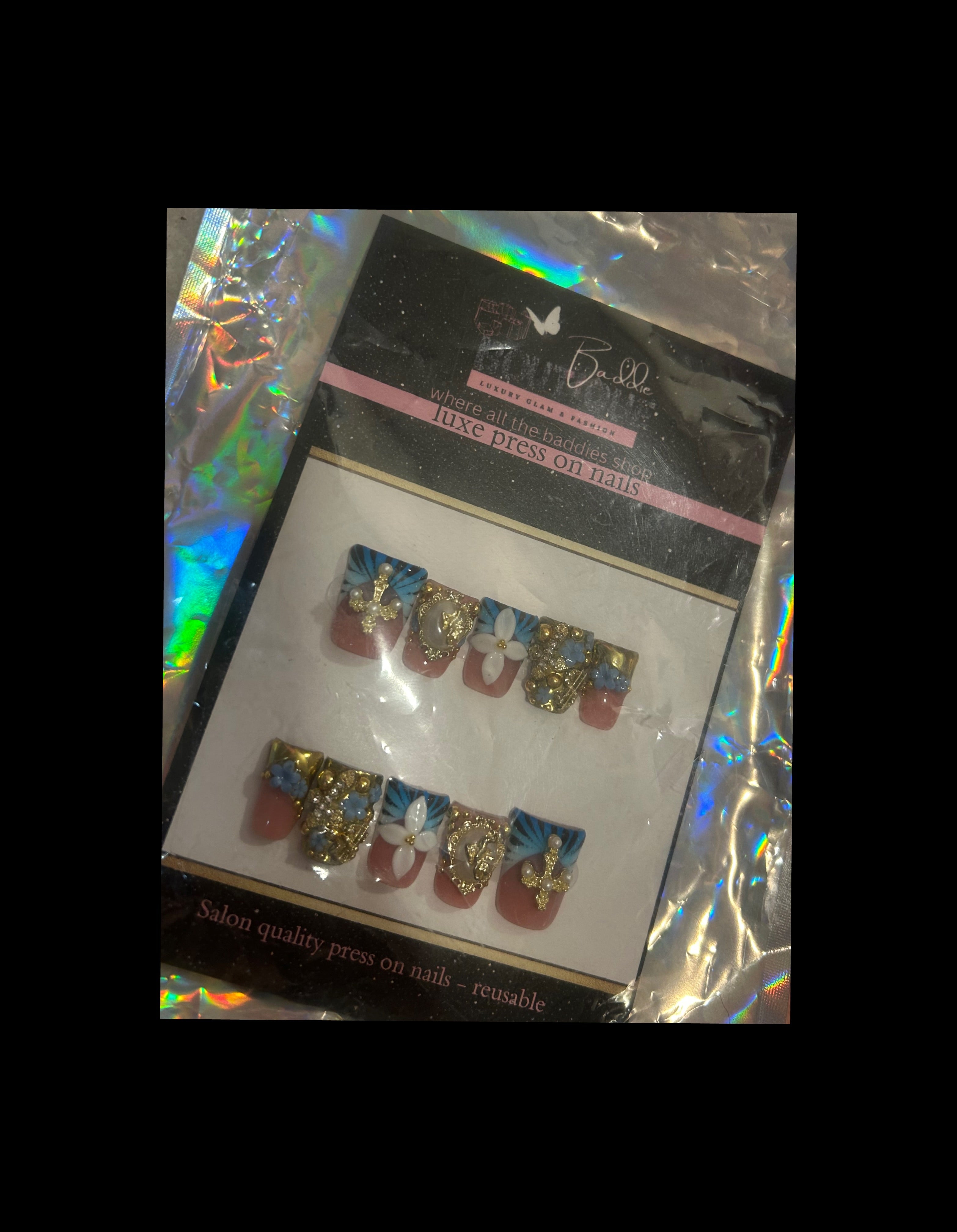 Haven sent press on nails